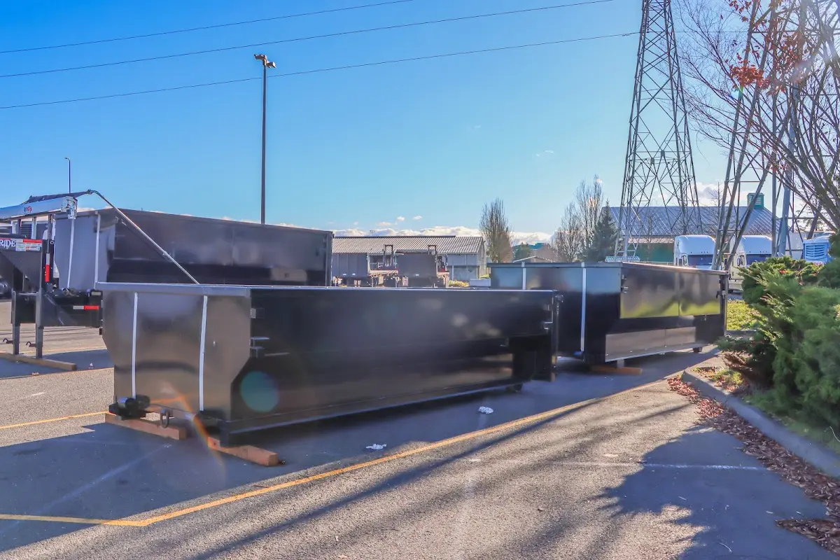 Professional dumpster rental and junk removal service in Lynwood